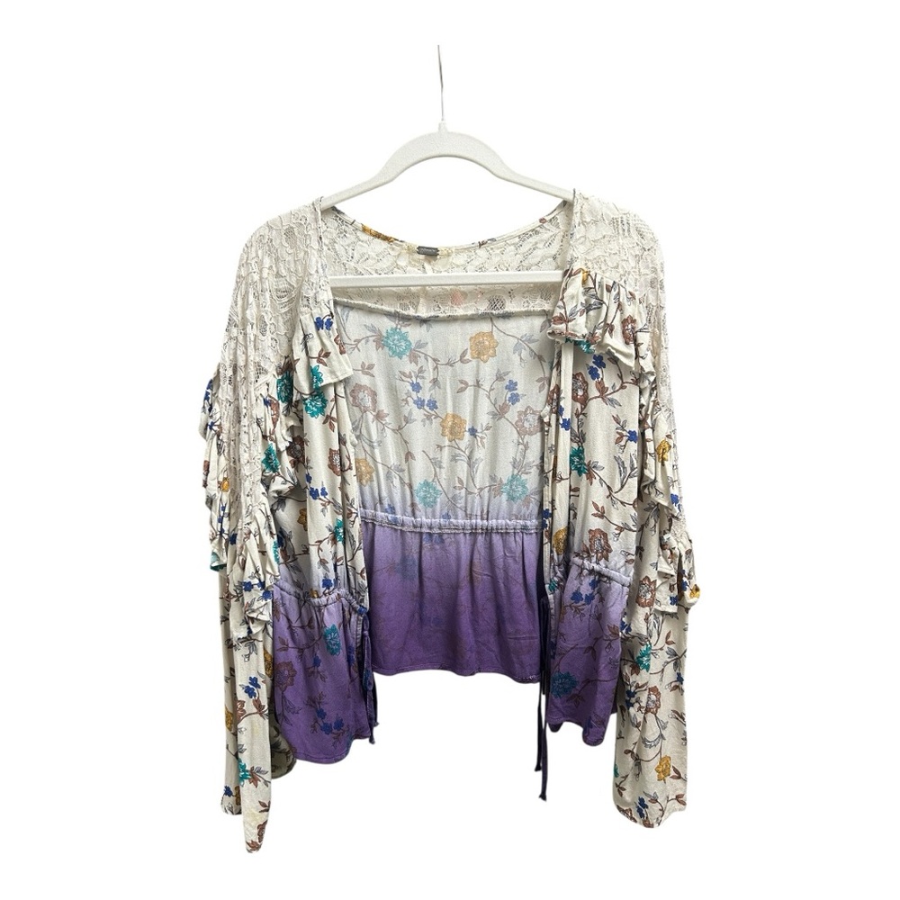 Gimmicks by BKE Ruffled Tie Front Blouse